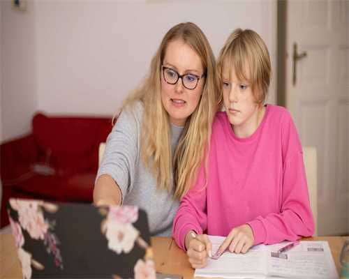 女性不育症怎么治？中医调理与输卵管疏通手术的综合分析